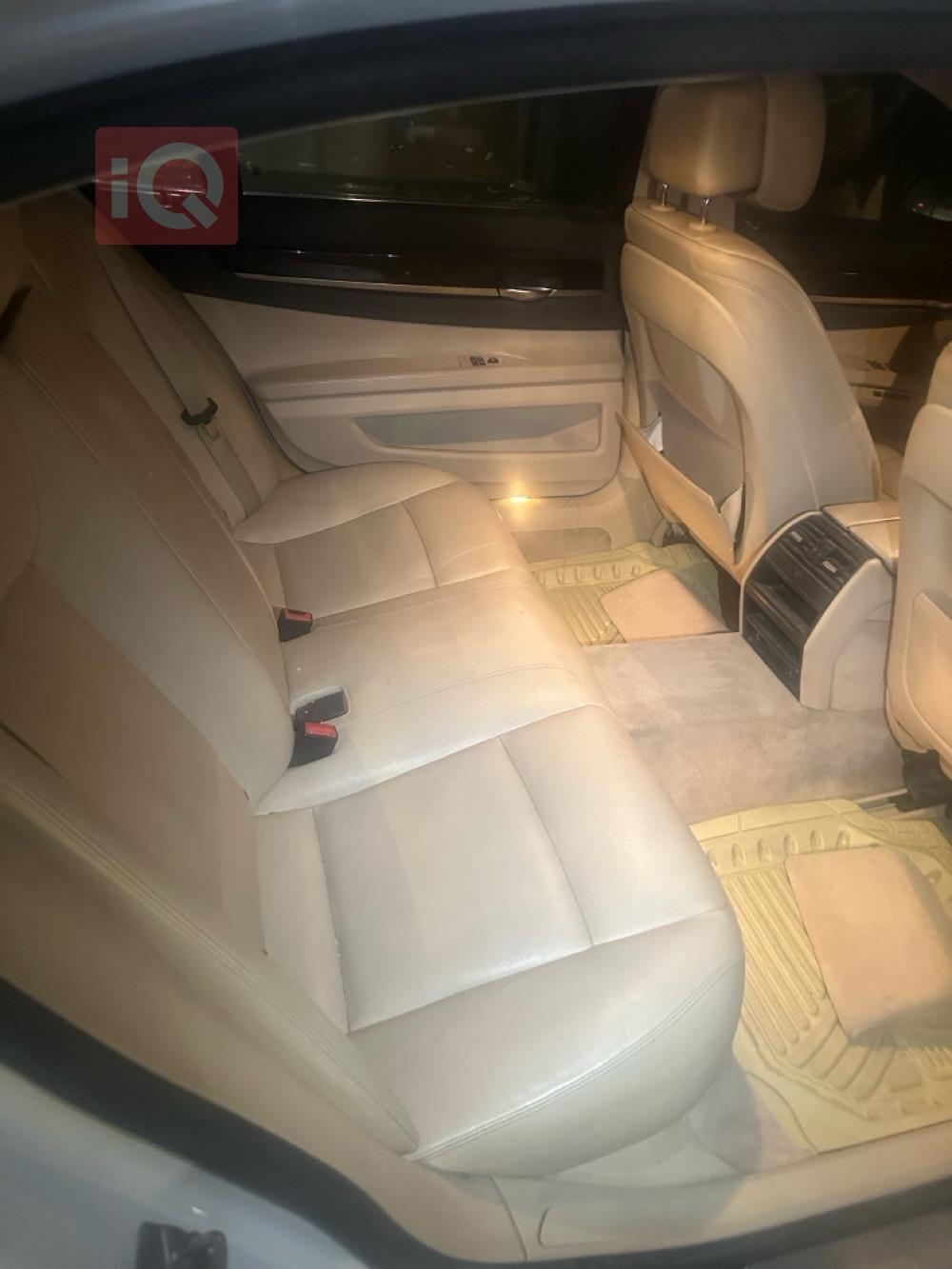 بي ام دبليو الفئة 7